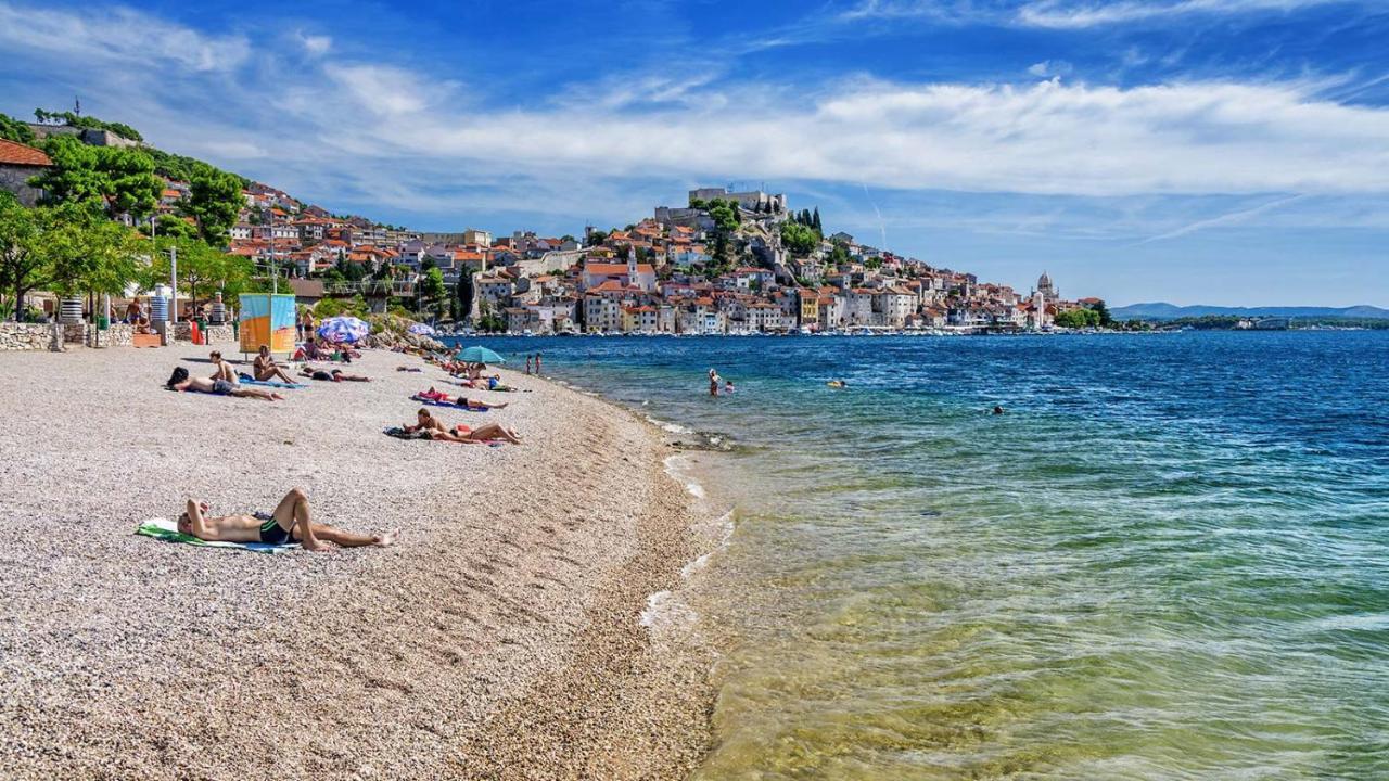 Palace M Šibenik Exterior foto